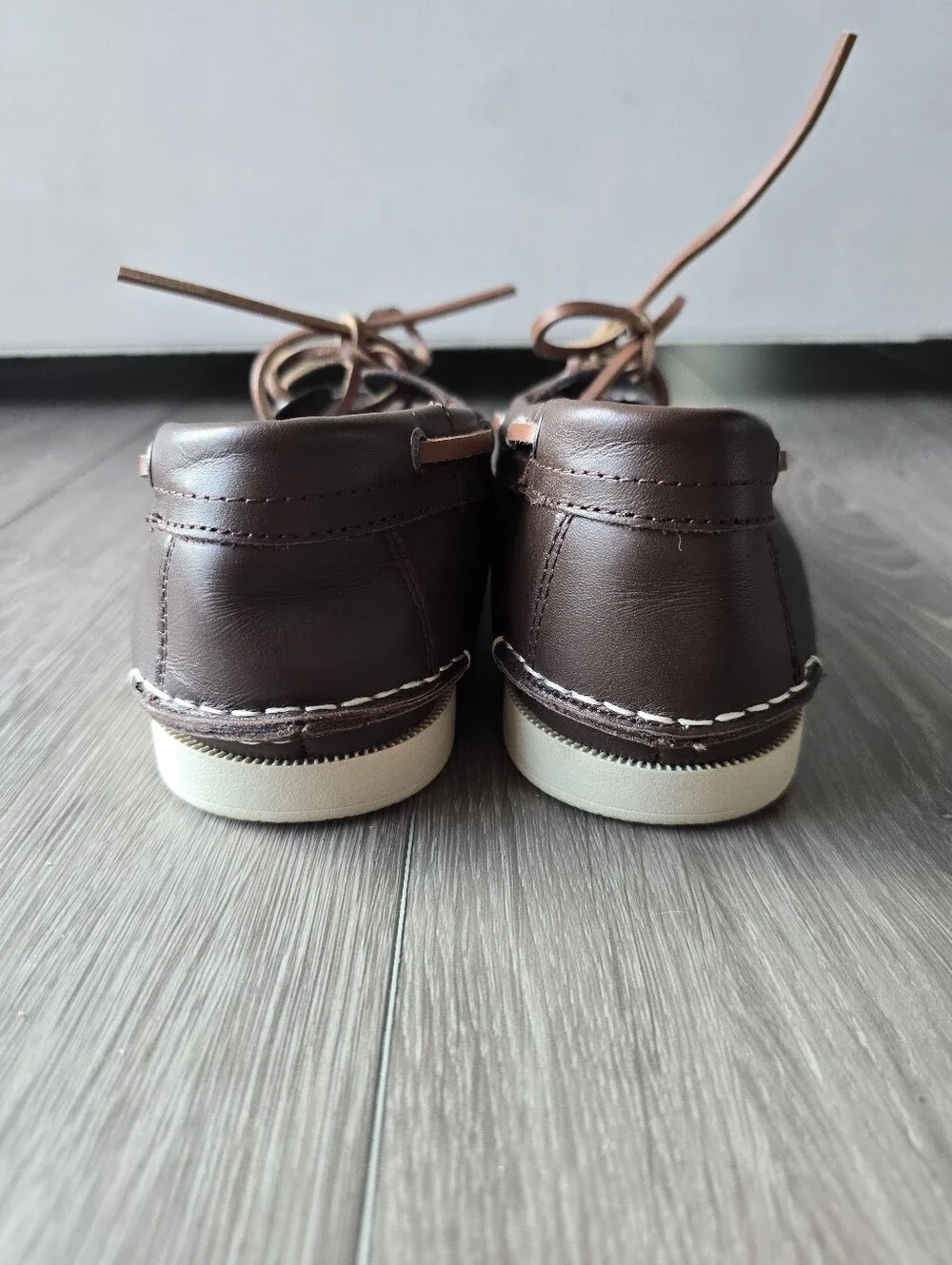 Lands End Seaport Brown Leather Boat Shoes Womens 9.5 Lace Up Moccasin Loafer